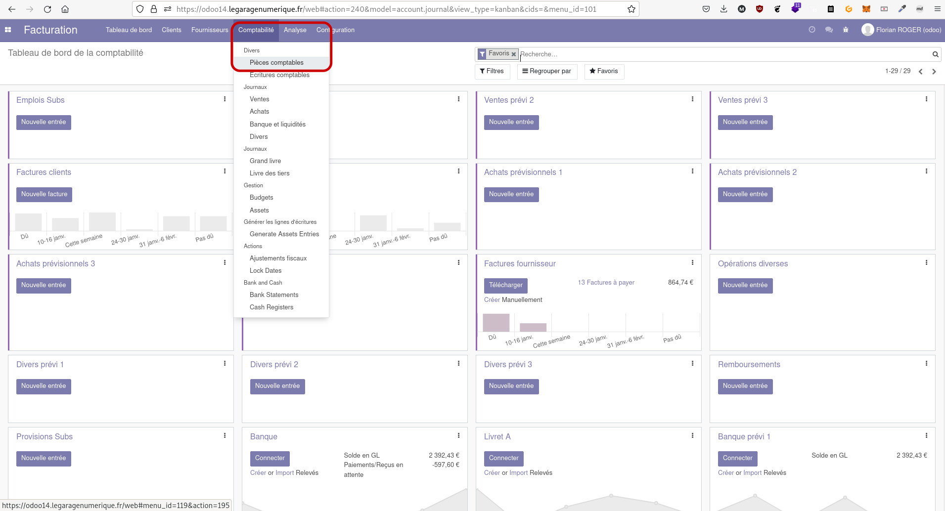 capture d'écran de la vue Facturation d'odoo, avec des flèches vers le menu actif Comptabilité > Pièces comptables