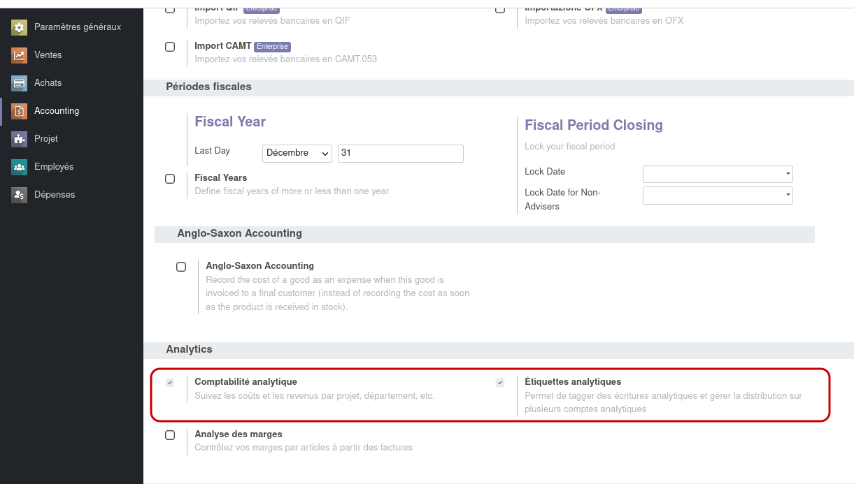 Capture d'écran du menu de configuration d'odoo avec le réglage de la comptabilité analytique mis en valeur